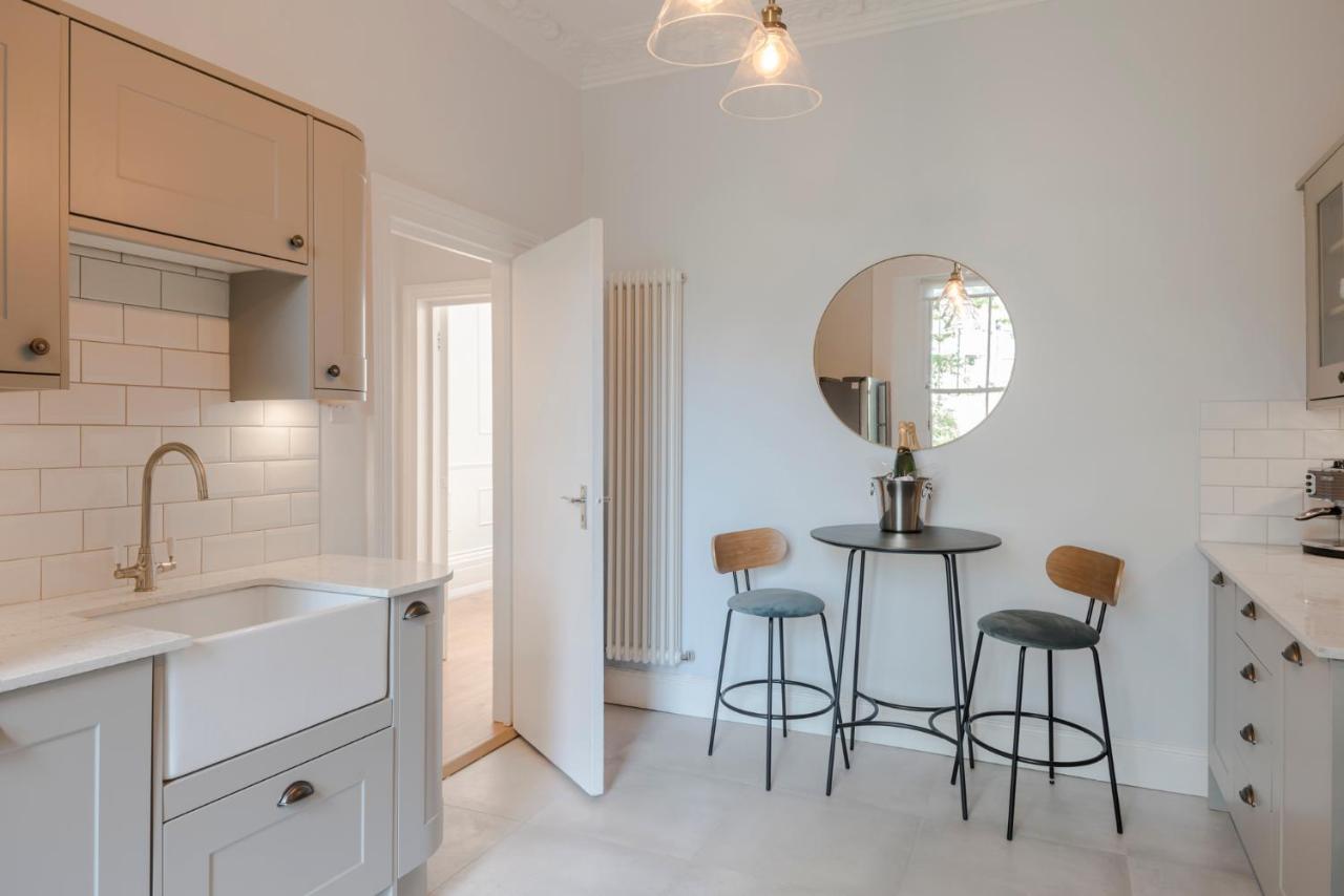 Lux And Spacious 4 Bedroom Apt Camden ロンドン エクステリア 写真