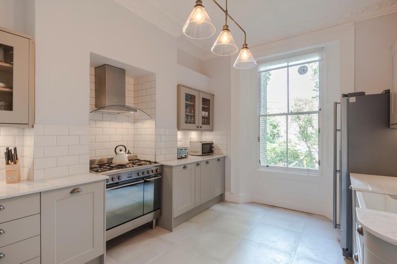 Lux And Spacious 4 Bedroom Apt Camden ロンドン エクステリア 写真