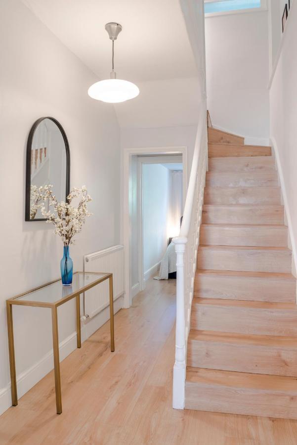 Lux And Spacious 4 Bedroom Apt Camden ロンドン エクステリア 写真
